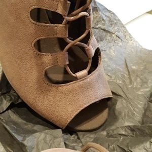 New Women's Open Toe Suede Shoes - from Nordrstrom